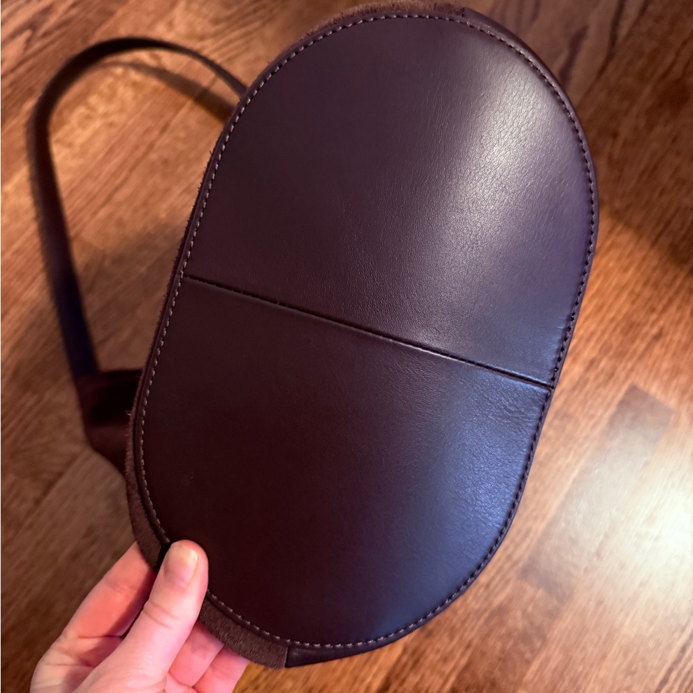 JCREW Bucket Bag - Picture 2 of 4